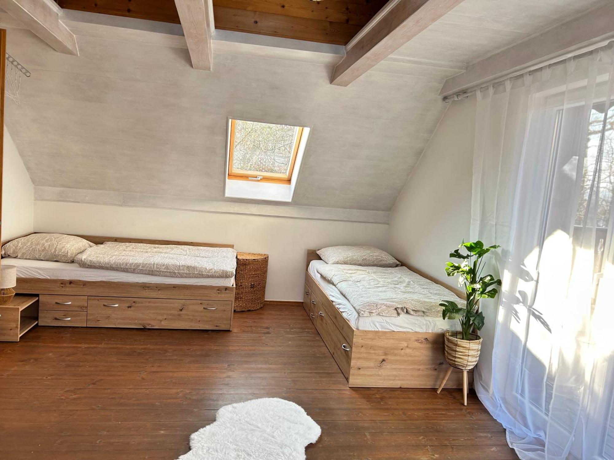 Jesenicka Prehrada, U Vody Villa Cheb Bagian luar foto